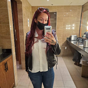 Meet your Posher, Briana